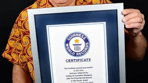 冰岛击败科索沃，总比分反超晋级B级组，韦达特与穆里奇齐献帽子戏法